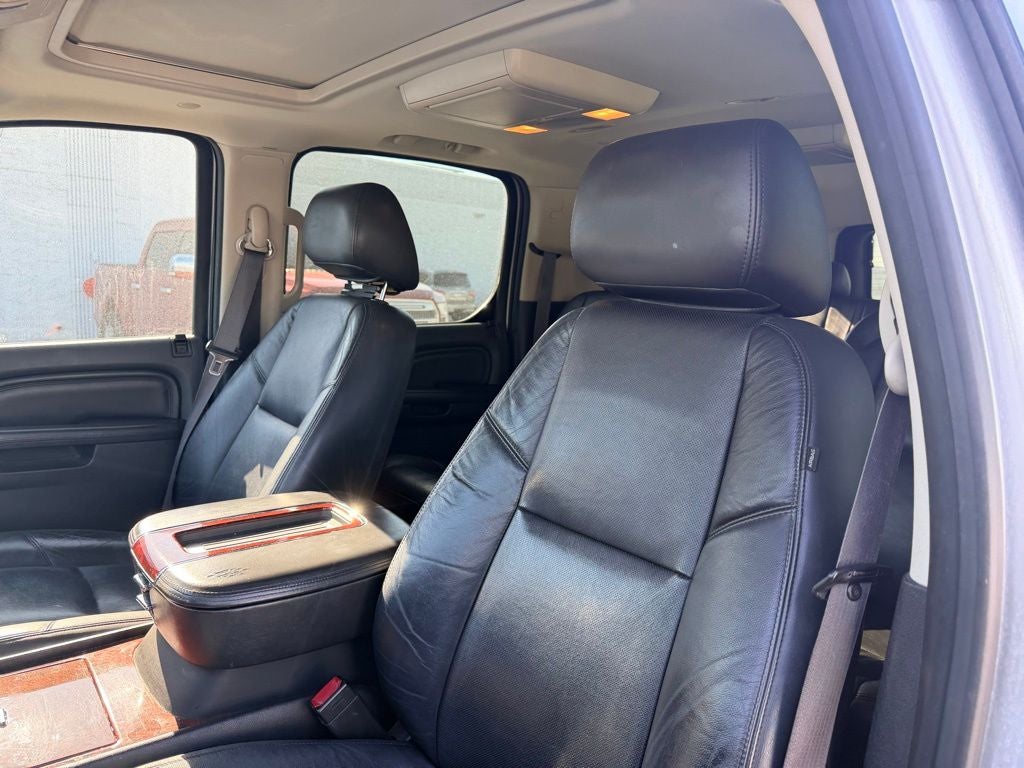 2012 Cadillac Escalade ESV Luxury