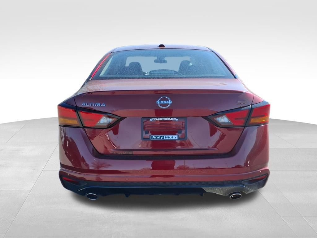 2025 Nissan Altima 2.5 SR