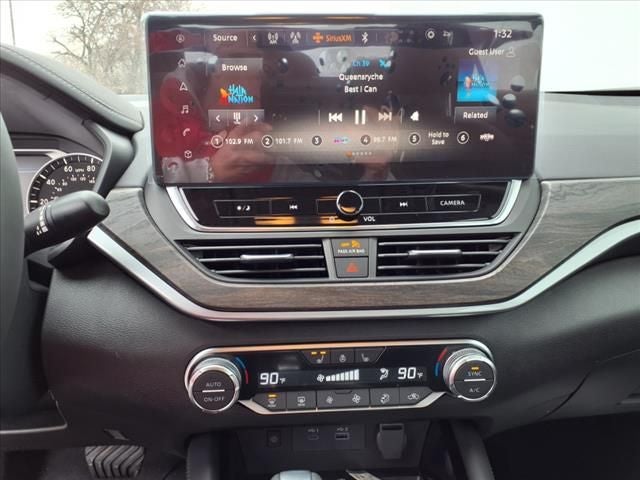 2025 Nissan Altima 2.5 SL