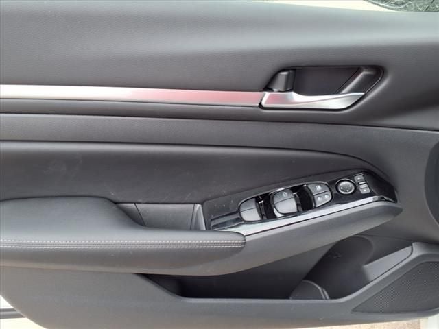 2025 Nissan Altima 2.5 SL