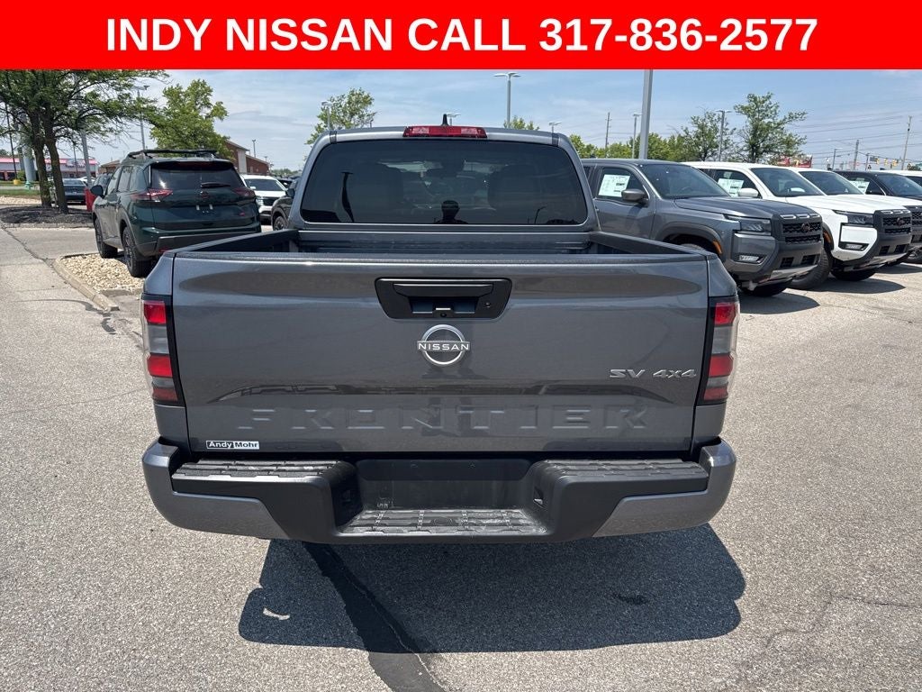 2024 Nissan Frontier SV