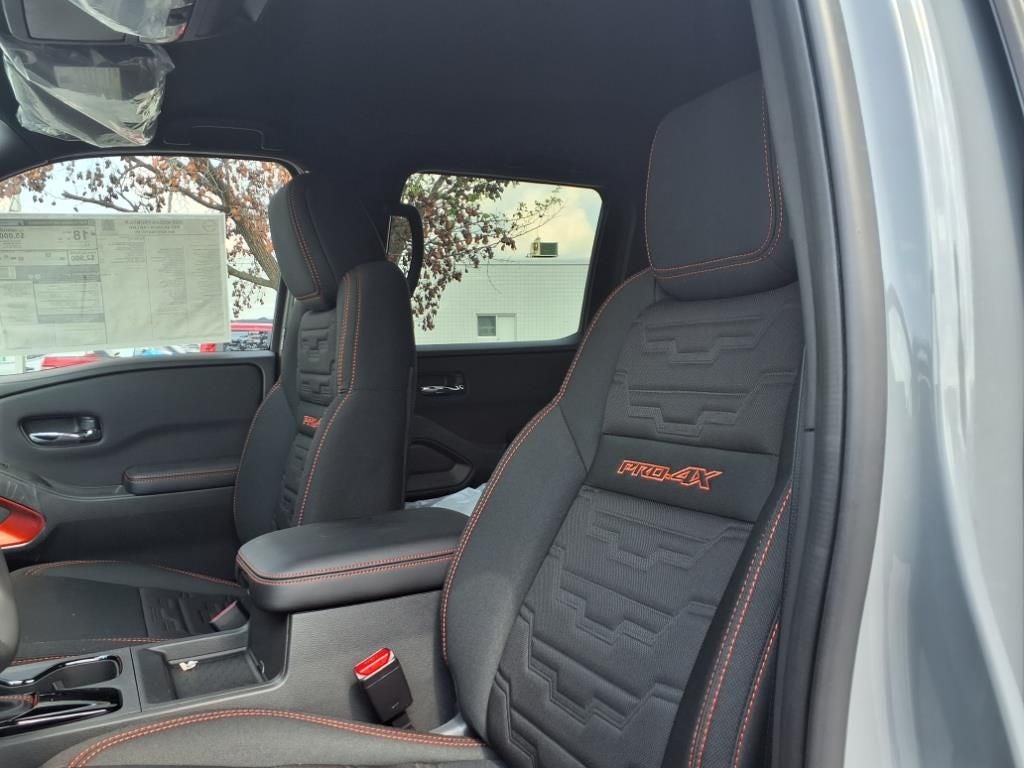 2025 Nissan Frontier PRO-4X