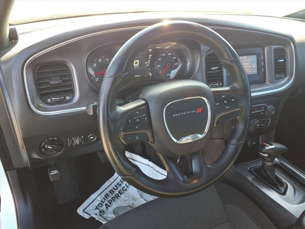 2017 Dodge Charger SE