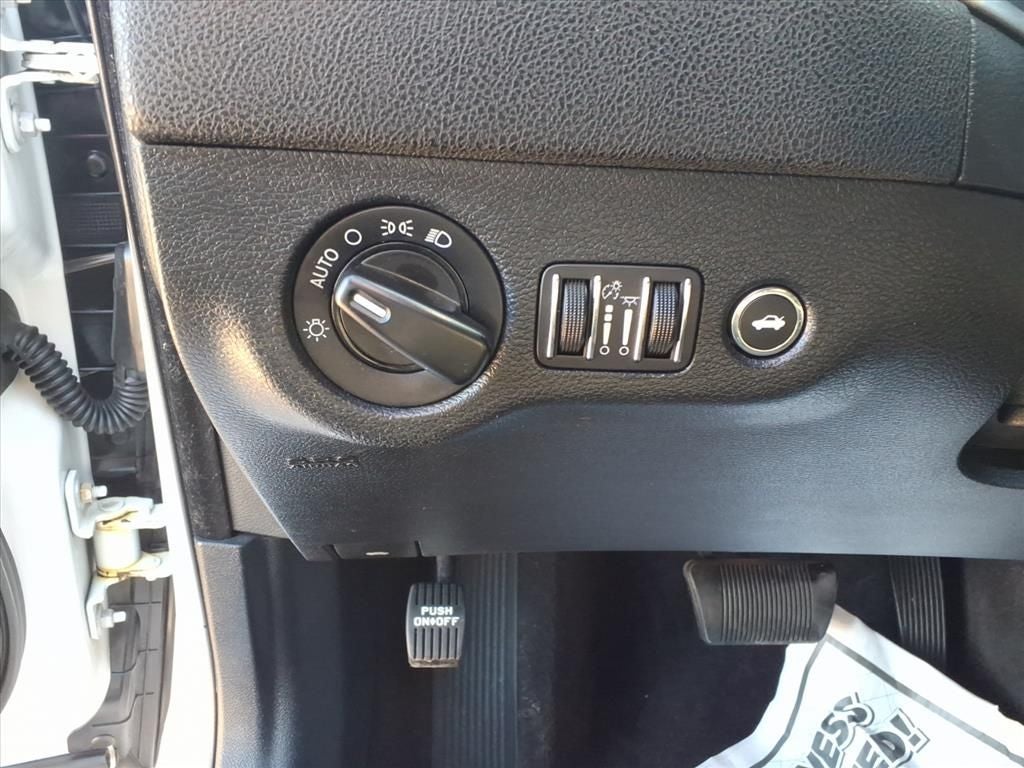 2017 Dodge Charger SE