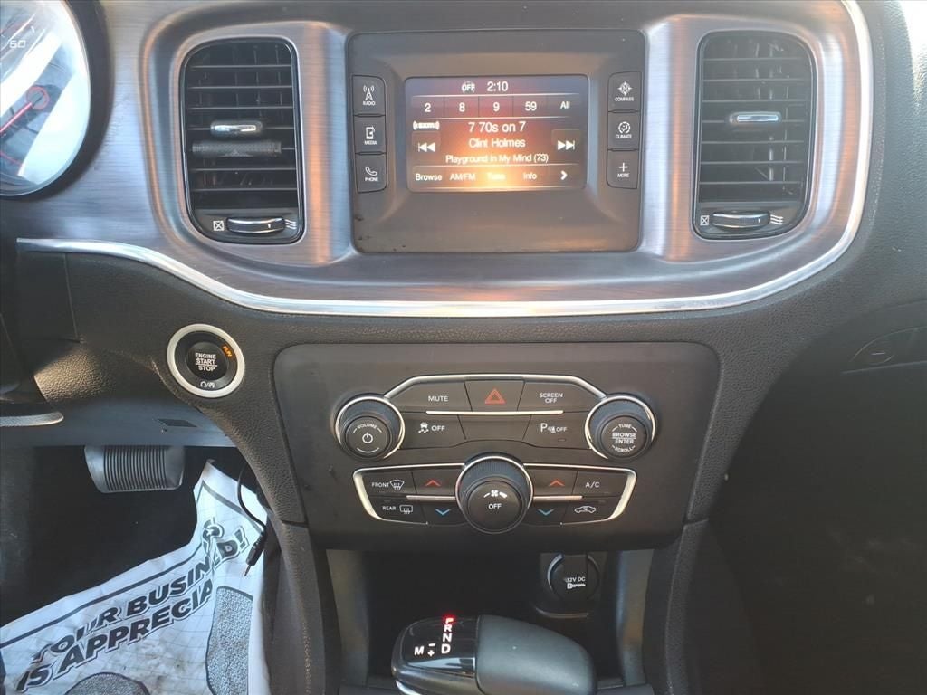 2017 Dodge Charger SE