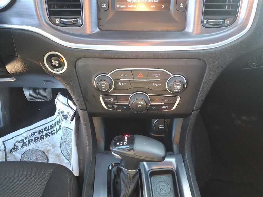 2017 Dodge Charger SE