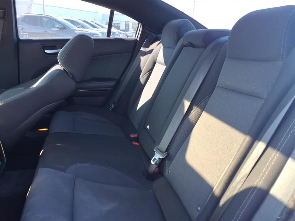 2017 Dodge Charger SE