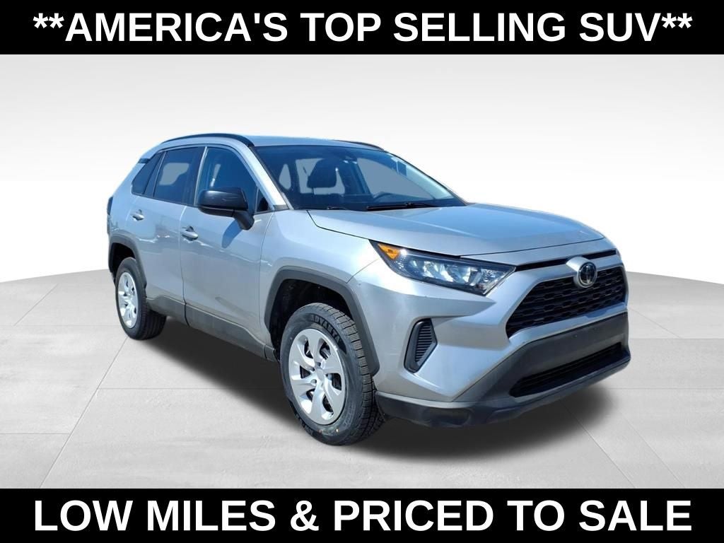 2019 Toyota RAV4 LE