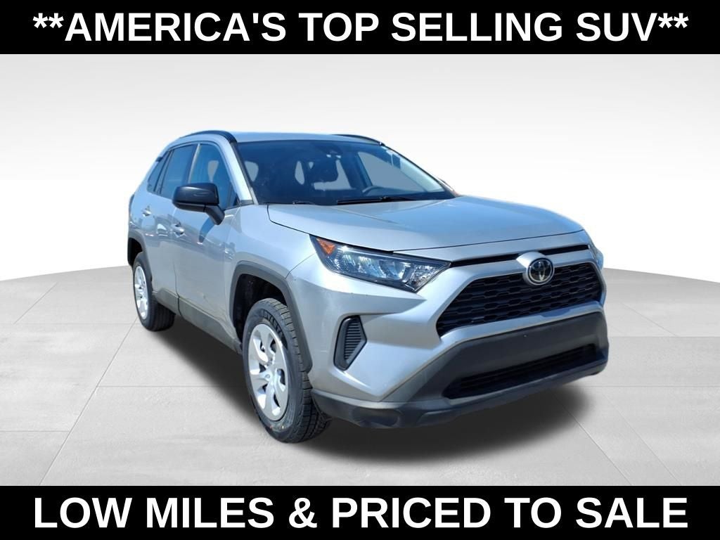 2019 Toyota RAV4 LE