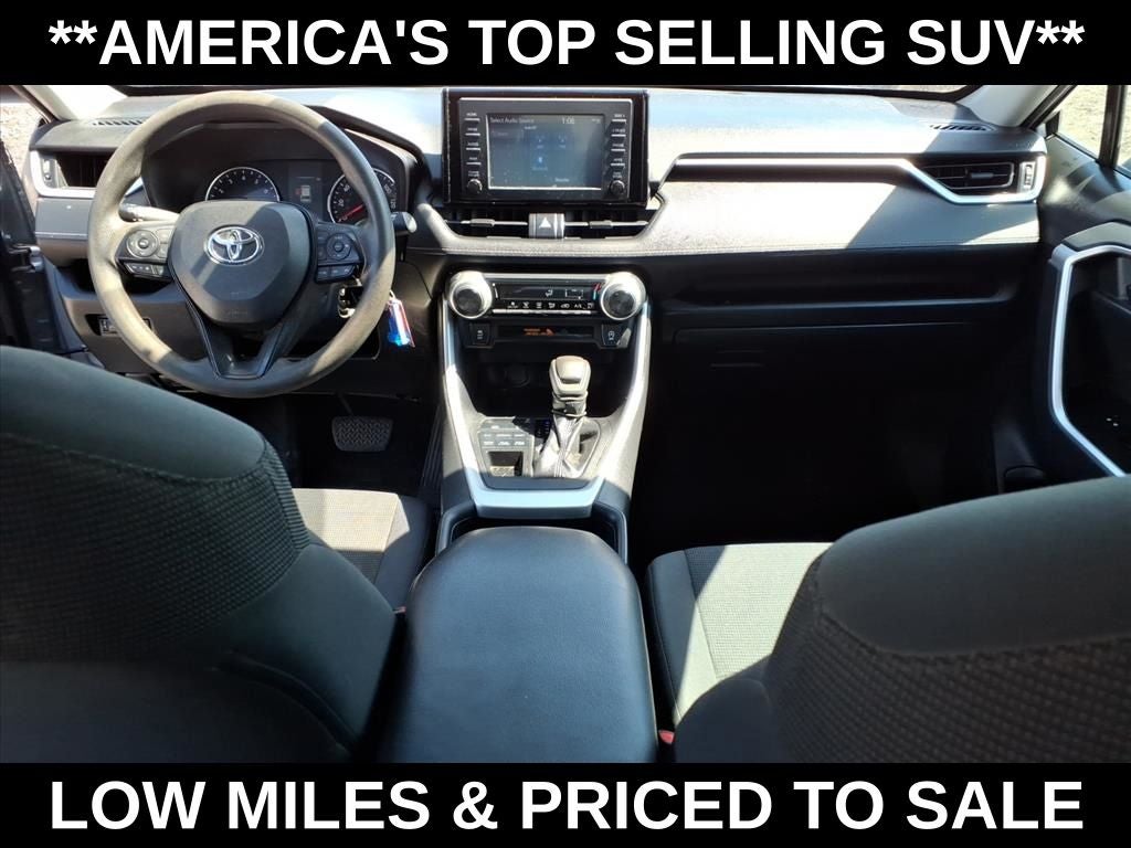 2019 Toyota RAV4 LE