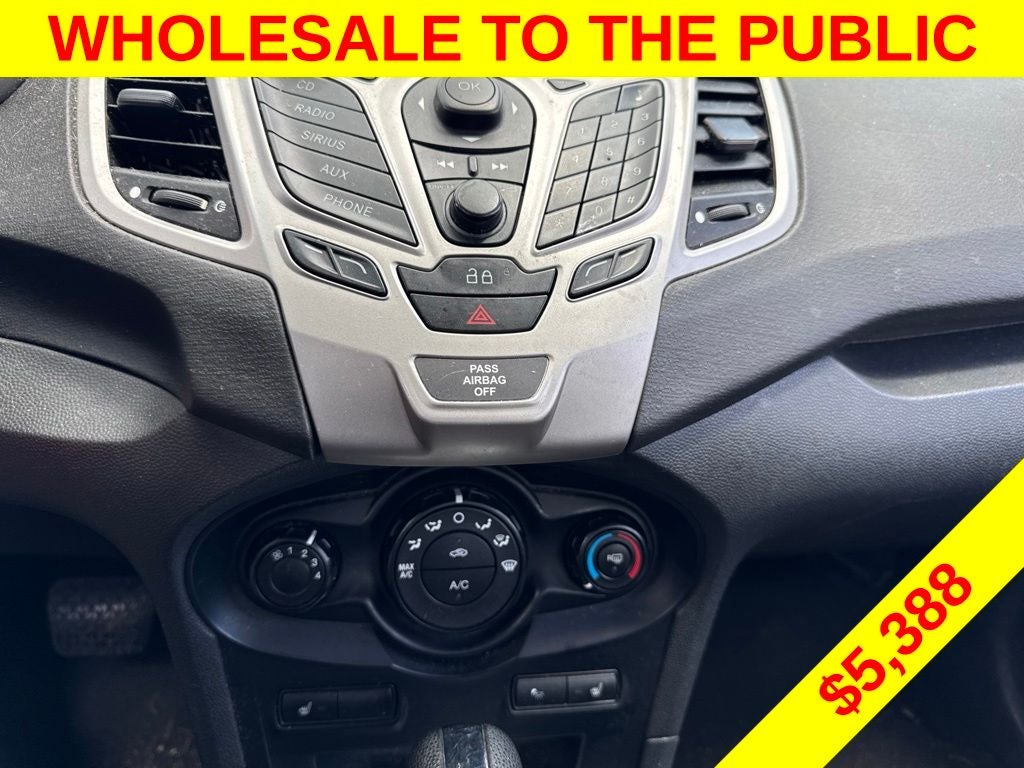 2013 Ford Fiesta SE