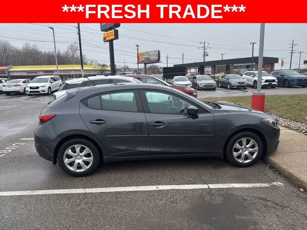 2016 Mazda Mazda3 i Sport