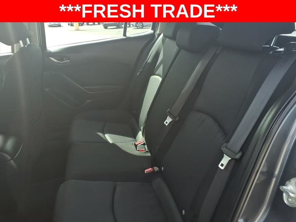 2016 Mazda Mazda3 i Sport