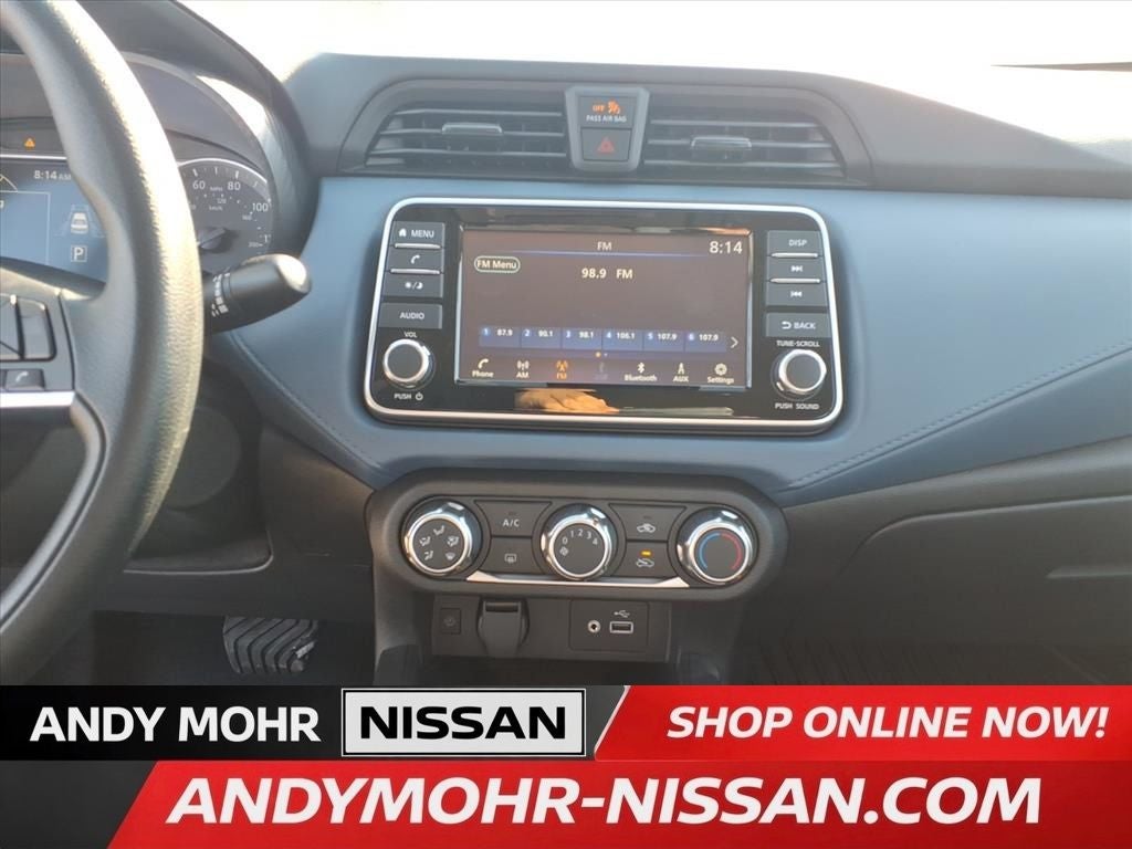 2025 Nissan Versa 1.6 SV