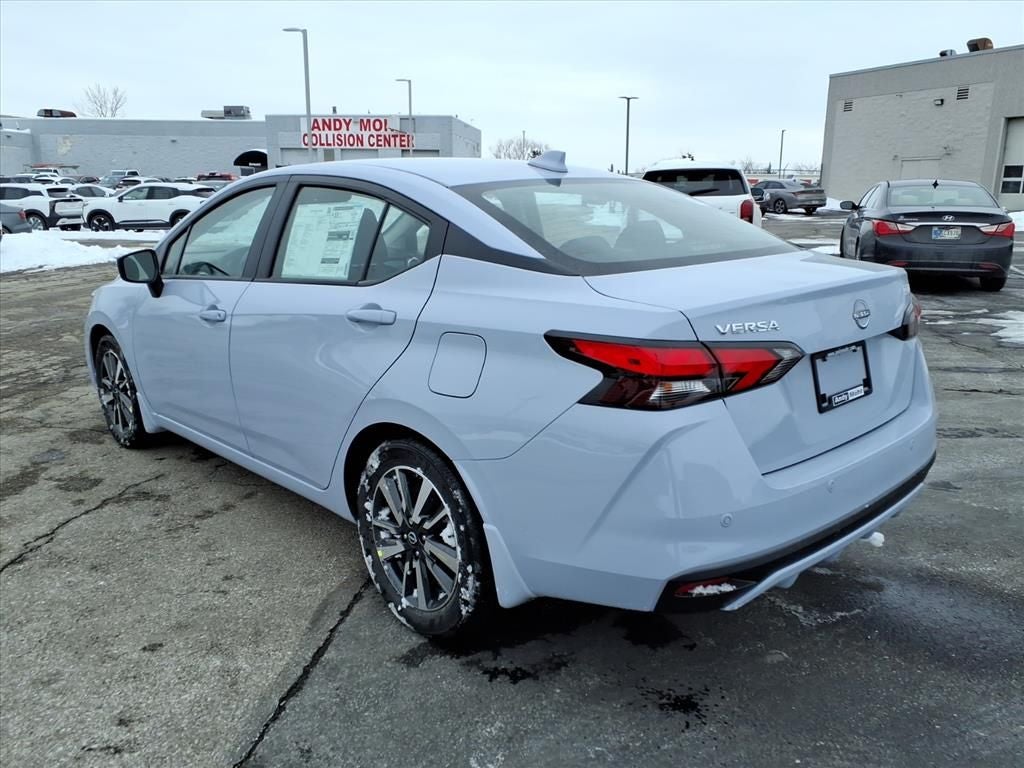 2025 Nissan Versa 1.6 SV