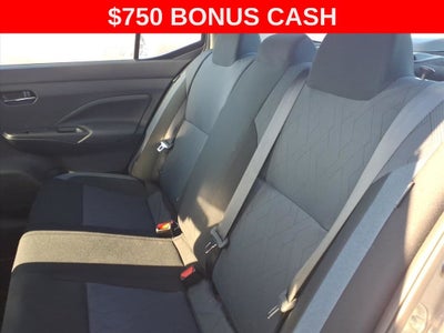 2025 Nissan Versa 1.6 SV