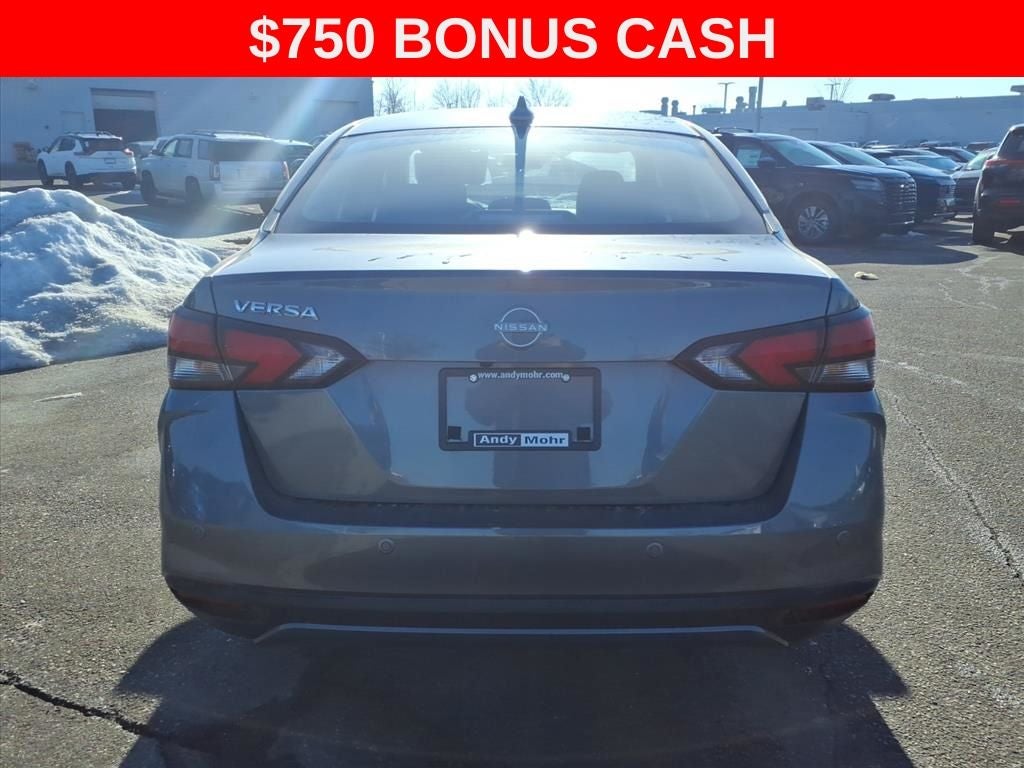 2025 Nissan Versa 1.6 SV