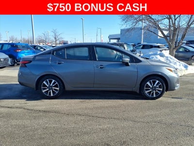 2025 Nissan Versa 1.6 SV