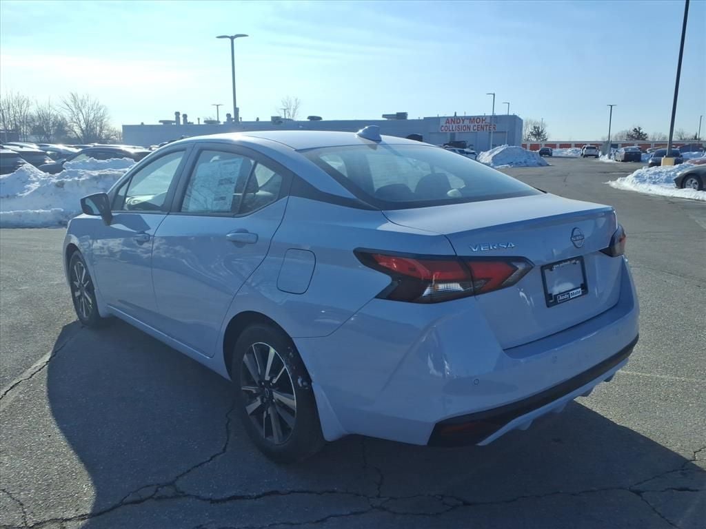 2025 Nissan Versa 1.6 SV
