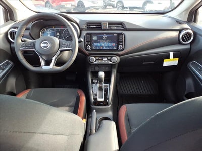 2025 Nissan Versa 1.6 SR