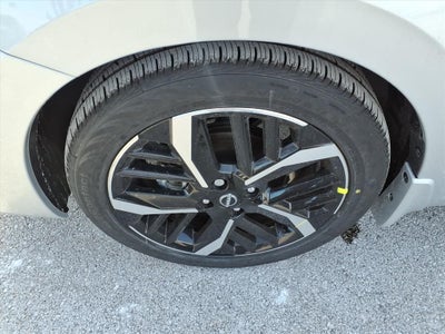 2025 Nissan Versa 1.6 SR