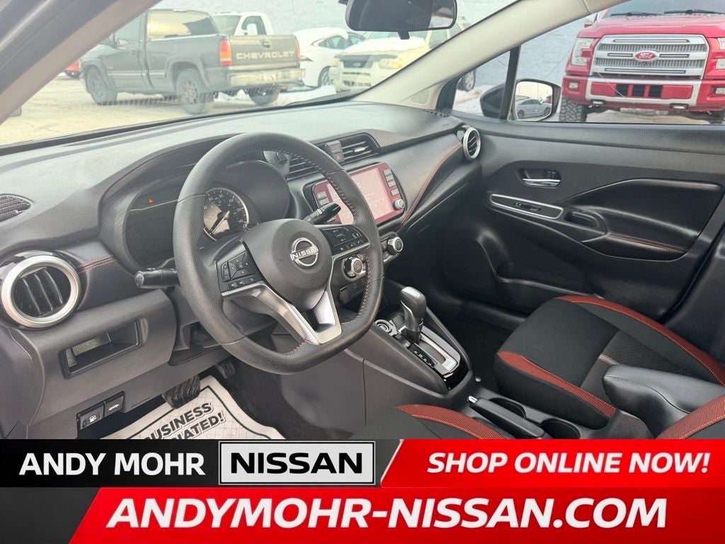 2024 Nissan Versa 1.6 SR