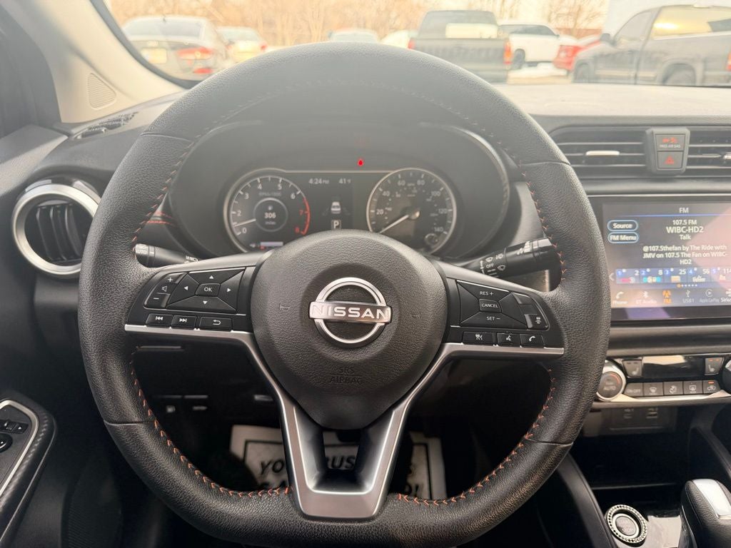 2024 Nissan Versa 1.6 SR