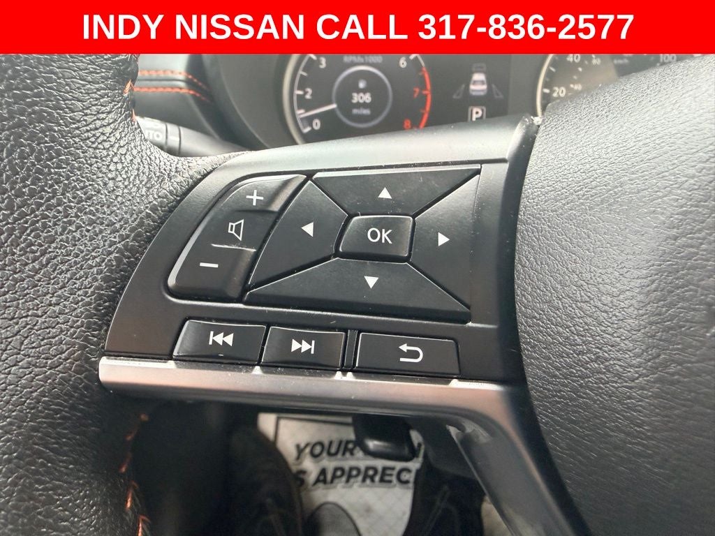 2024 Nissan Versa 1.6 SR