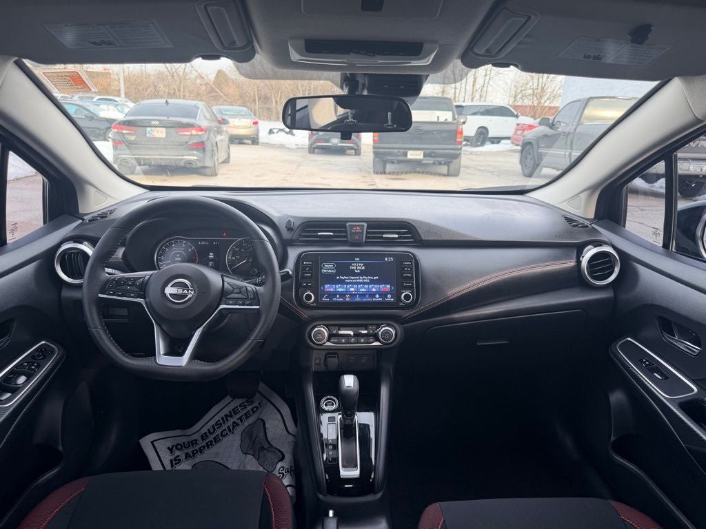 2024 Nissan Versa 1.6 SR