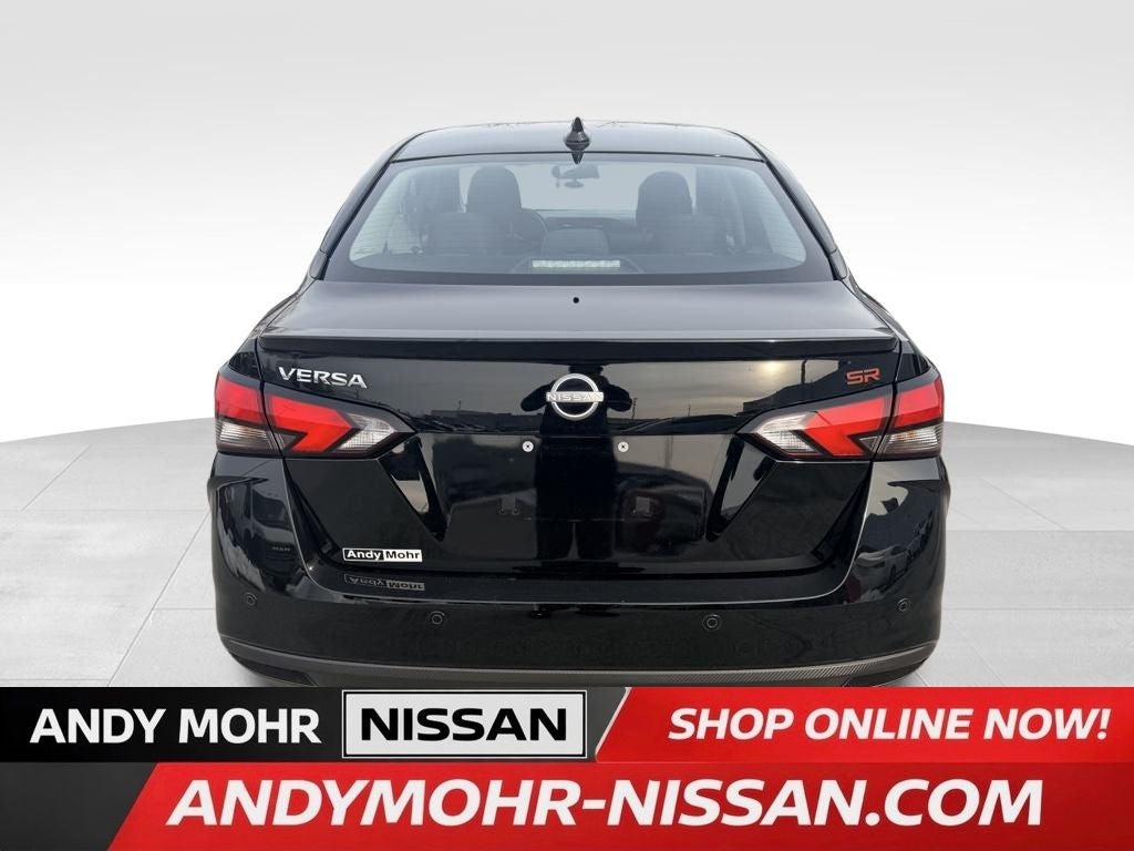 2024 Nissan Versa 1.6 SR