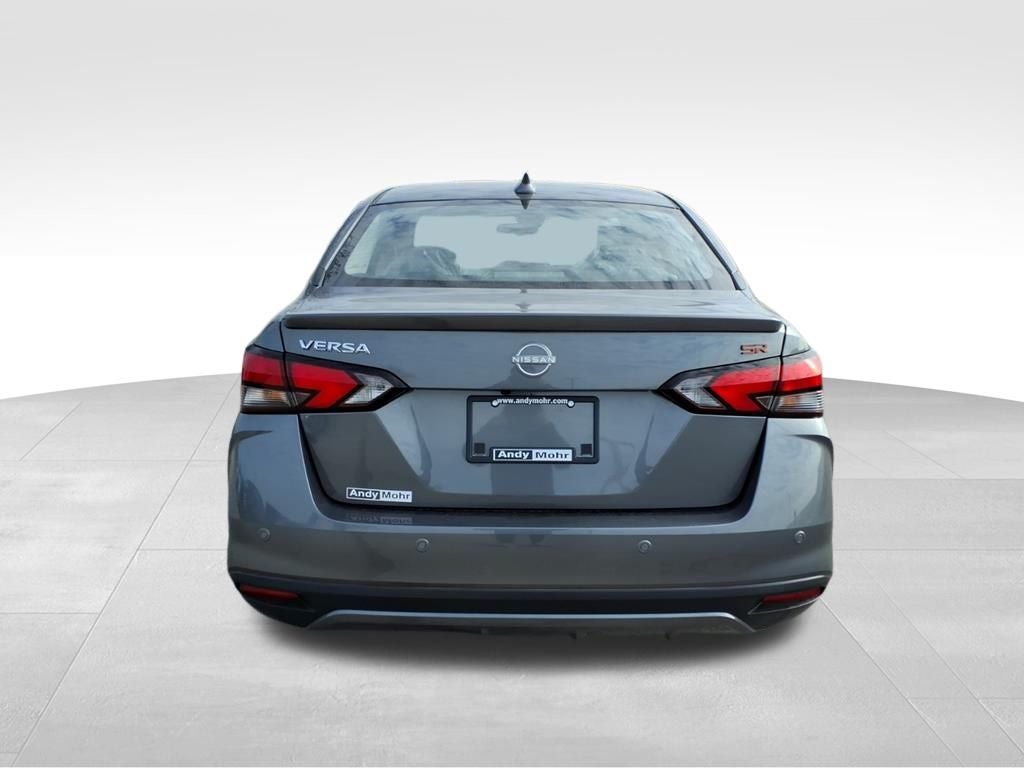 2025 Nissan Versa 1.6 SR