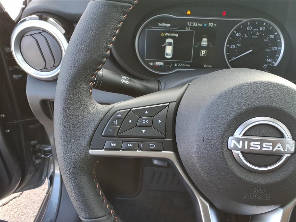 2025 Nissan Versa 1.6 SR