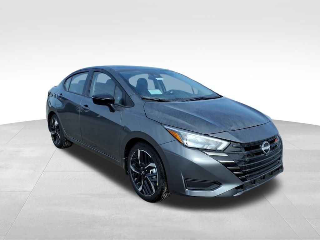 2025 Nissan Versa 1.6 SR