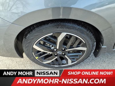 2025 Nissan Versa 1.6 SR