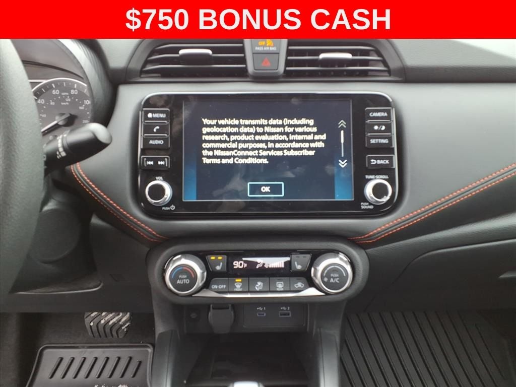 2025 Nissan Versa 1.6 SR