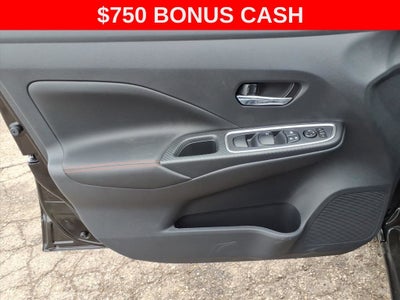 2025 Nissan Versa 1.6 SR