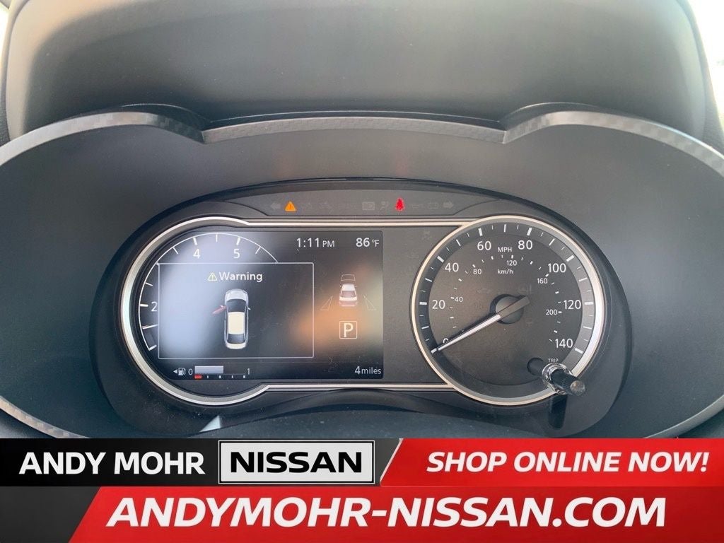 2025 Nissan Versa 1.6 SR