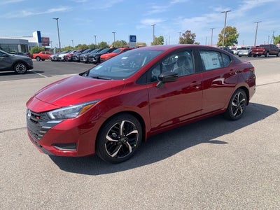 2025 Nissan Versa 1.6 SR