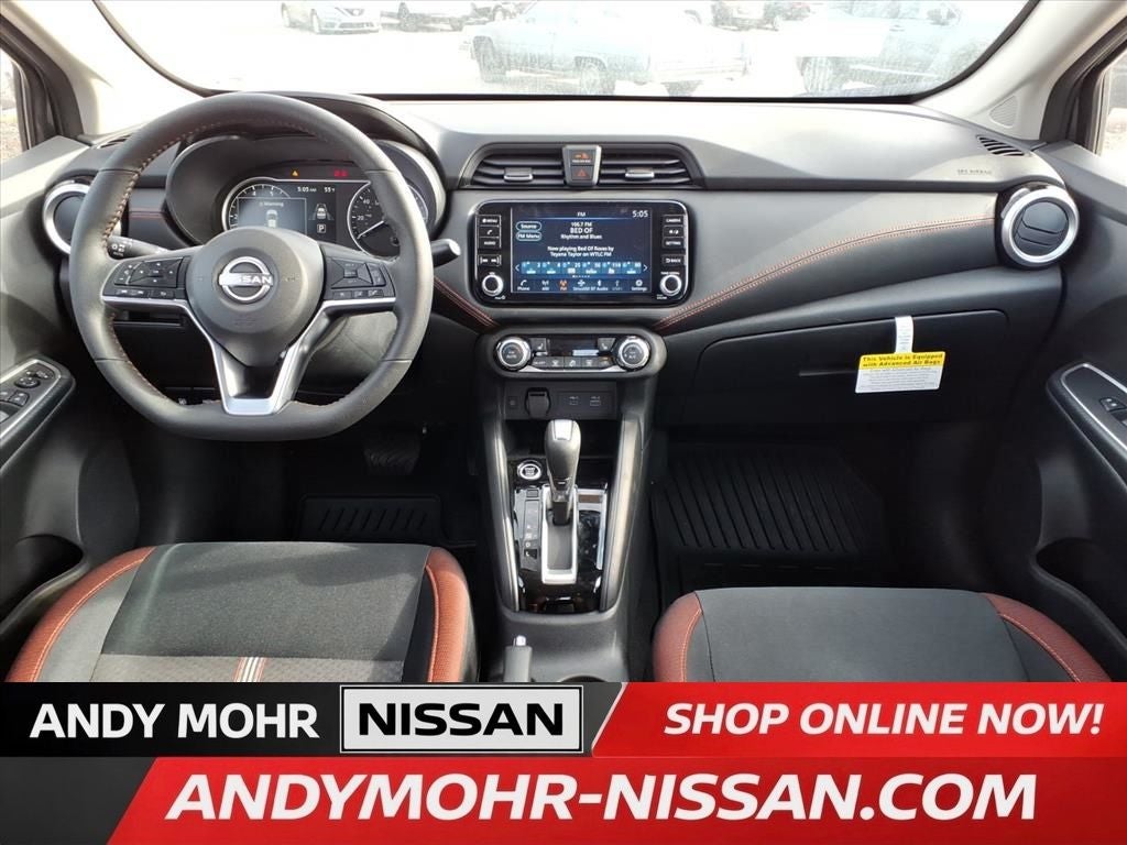 2025 Nissan Versa 1.6 SR