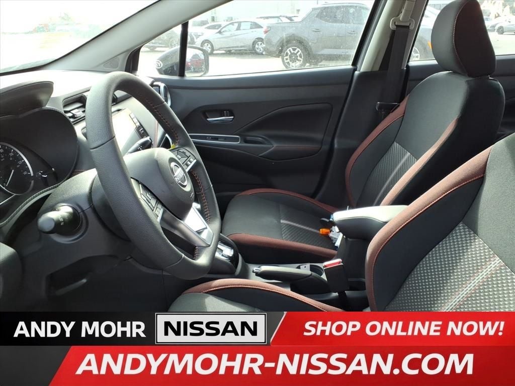 2025 Nissan Versa 1.6 SR