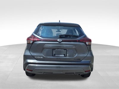 2025 Nissan Kicks Play S