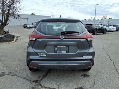 2025 Nissan Kicks Play S