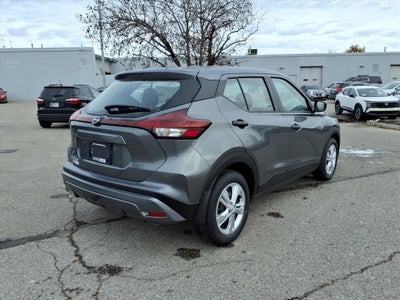 2025 Nissan Kicks Play S