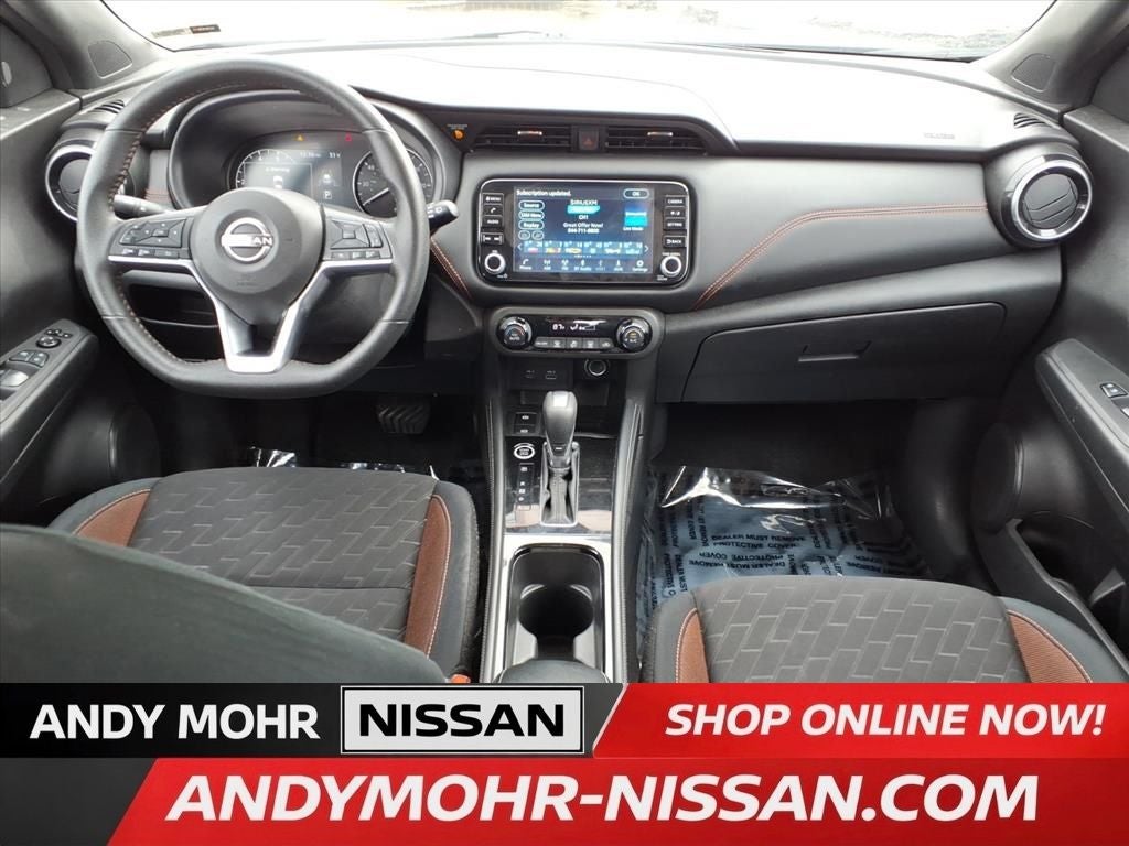2023 Nissan Kicks SR