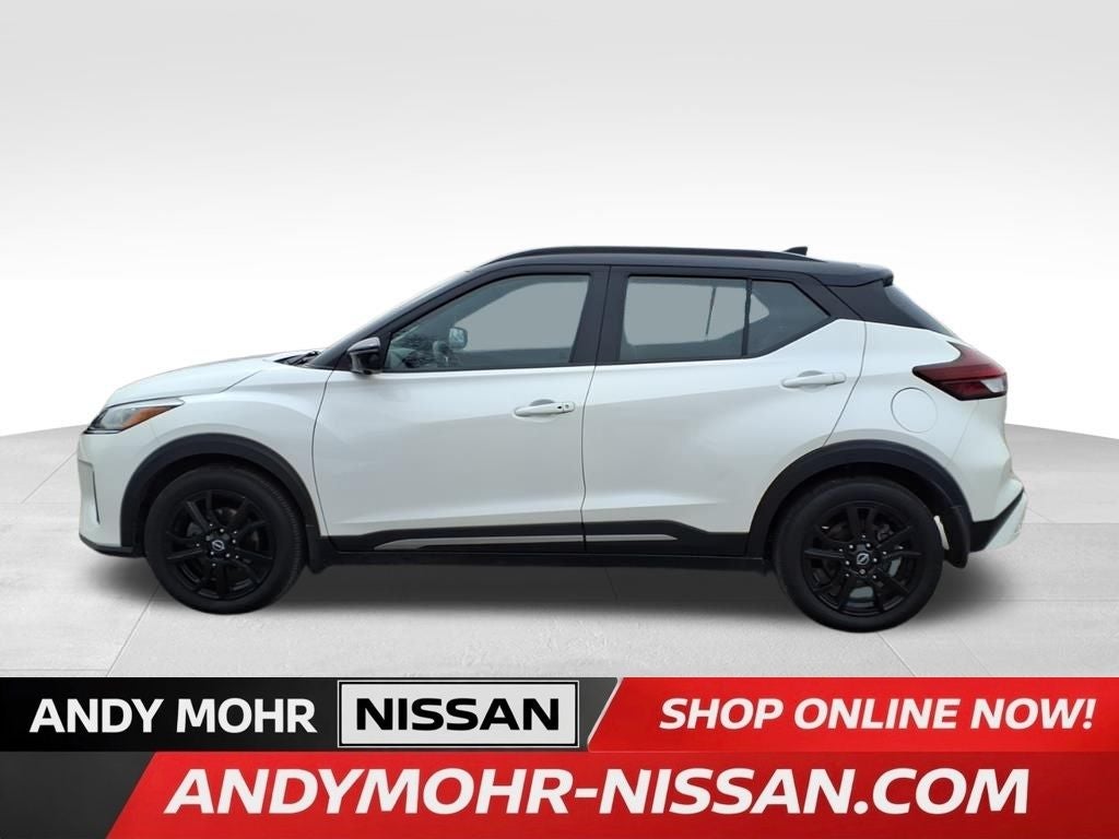 2023 Nissan Kicks SR