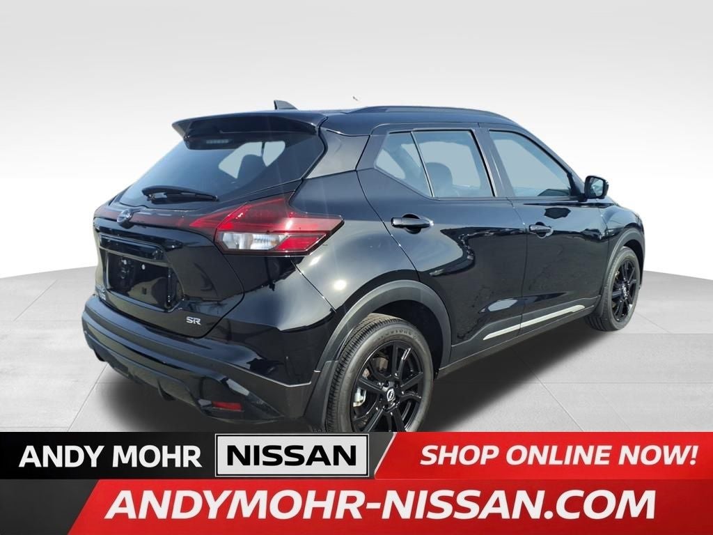 2024 Nissan Kicks SR