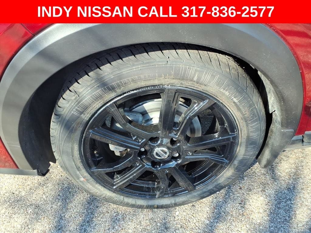 2021 Nissan Kicks SR