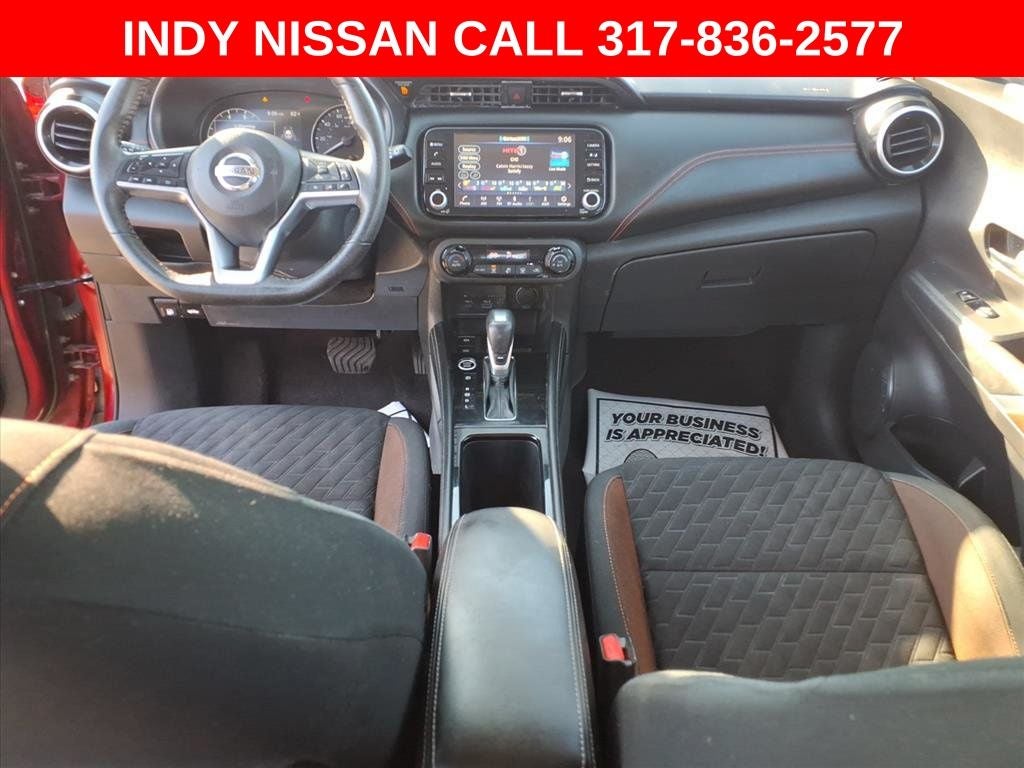 2021 Nissan Kicks SR
