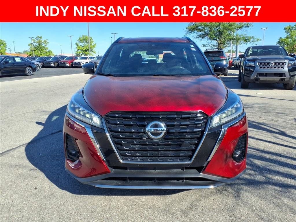 2021 Nissan Kicks SR