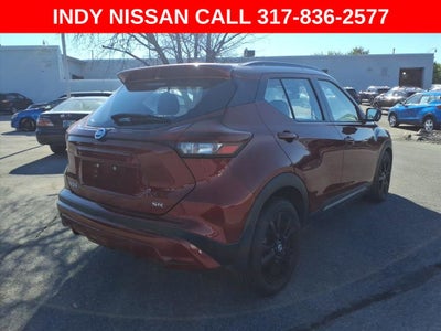 2021 Nissan Kicks SR